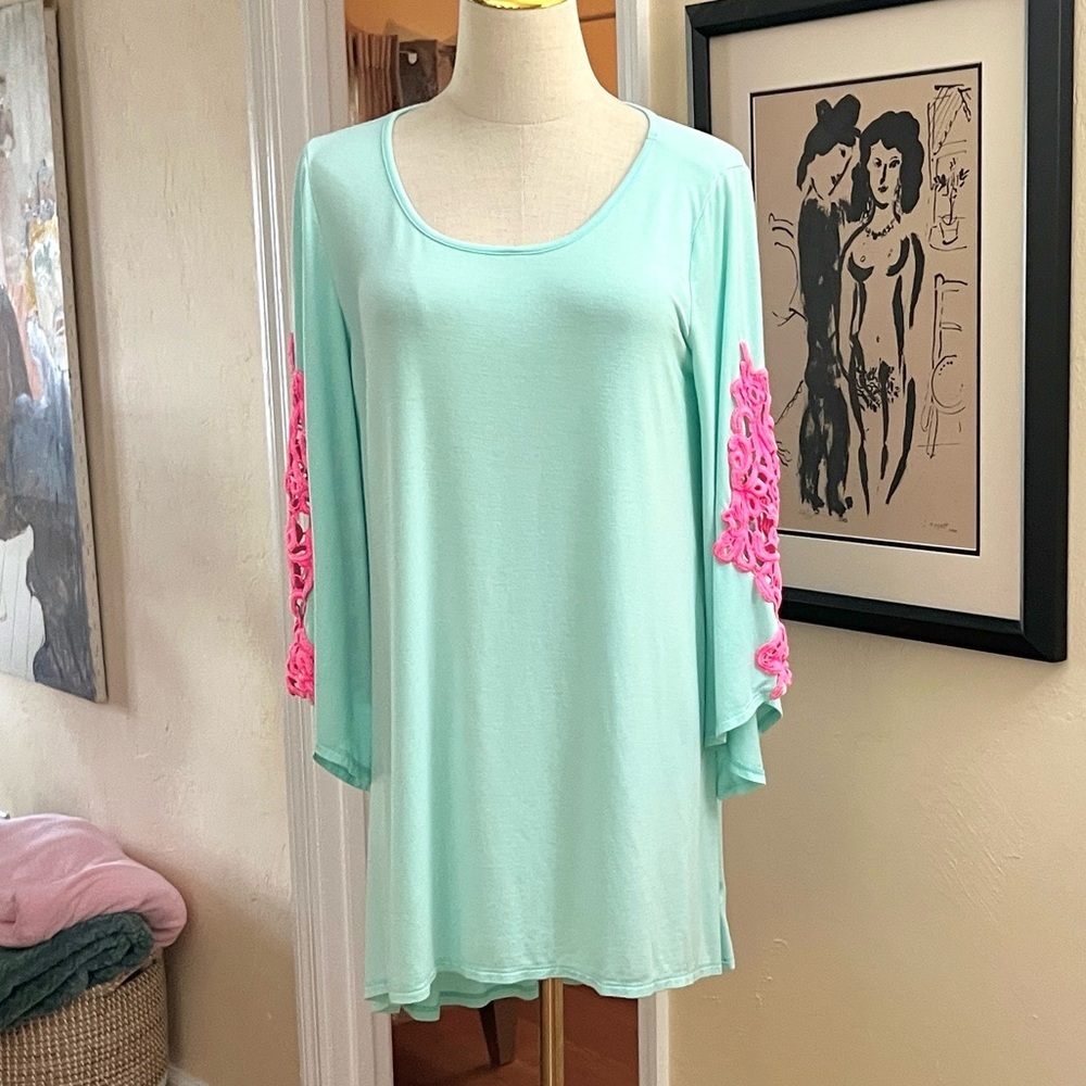 VOLL,Seafoam Tunic/Cover-Up,Fuscia S
Embroidery PLUS New Matching Wrap,Size Med